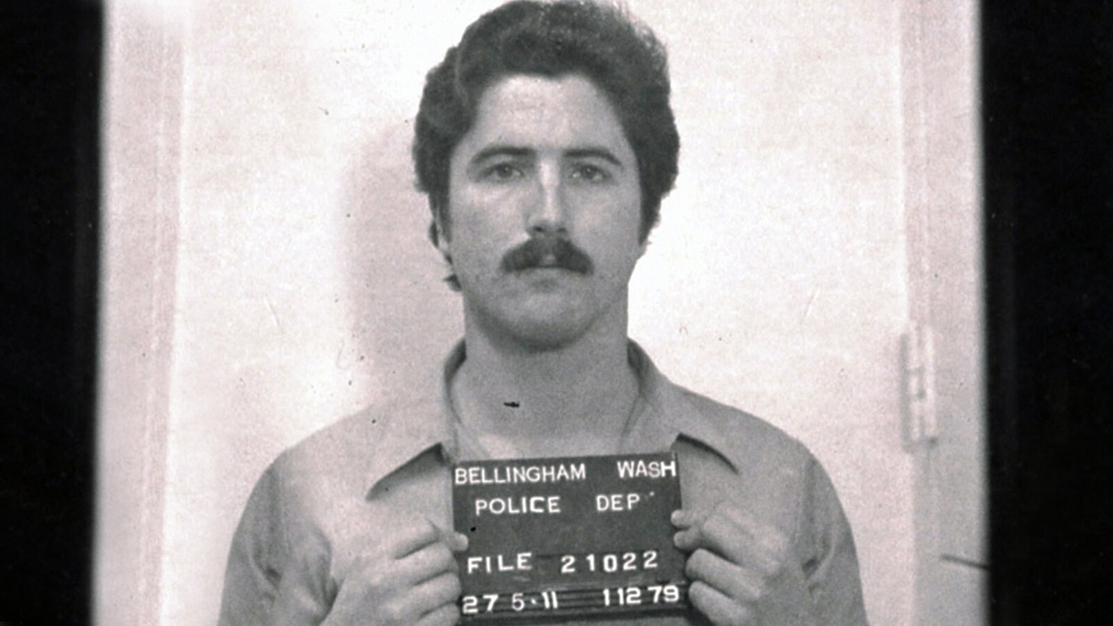 devil-in-disguise-the-hillside-strangler