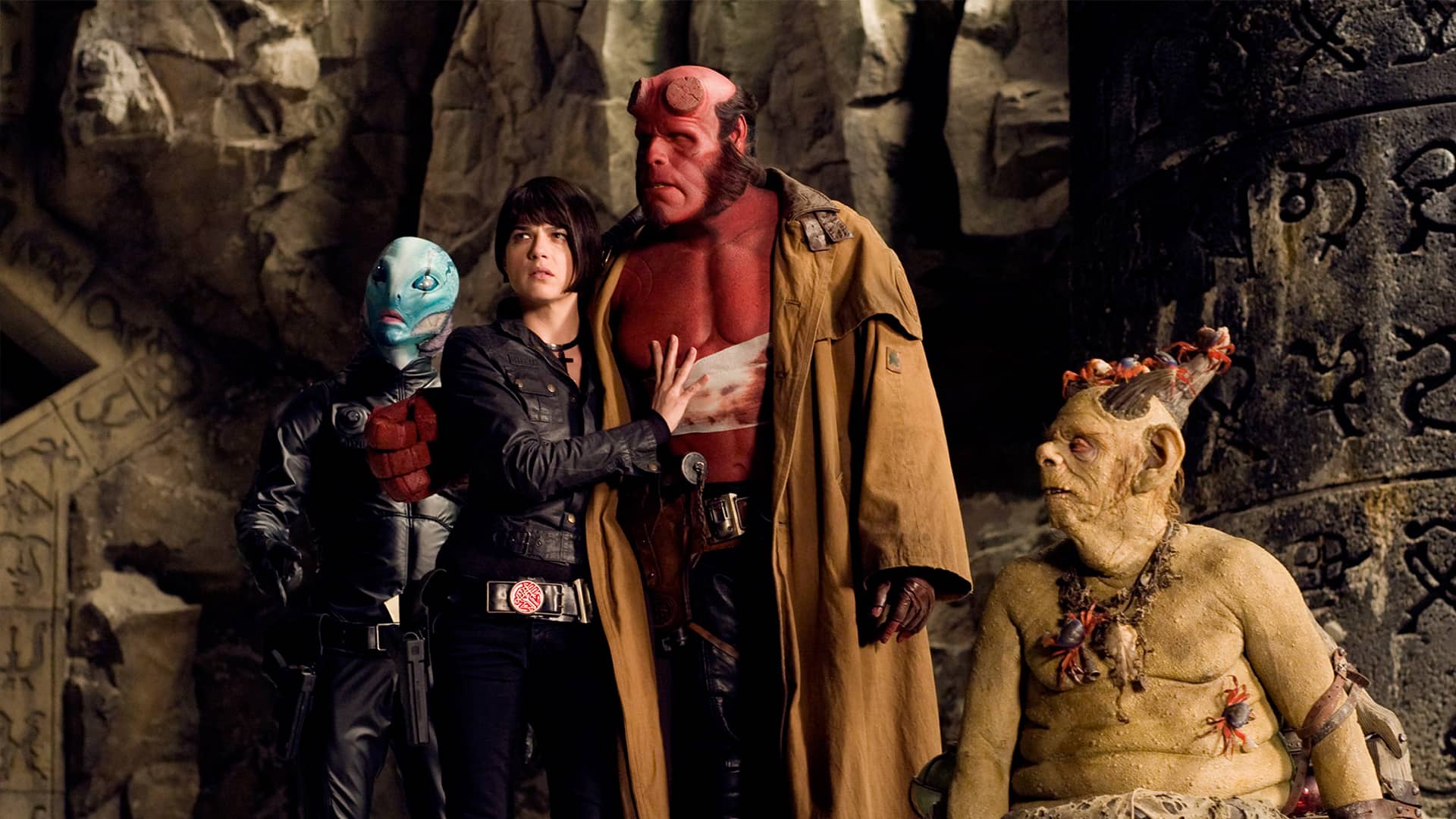 Hellboy II: The Golden Army Film online på Viaplay.no Army of One Film online på Viaplay.no