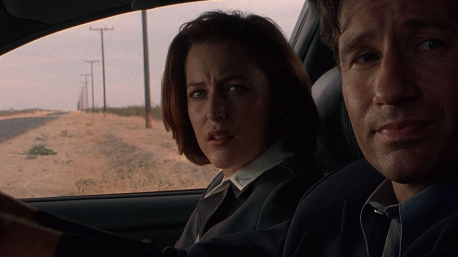 the-x-files-strengt-fortroligt-1998