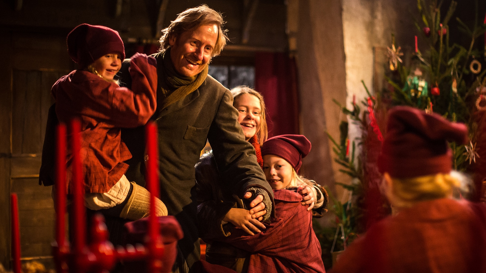 Tjuvarnas jul: Trollkarlens dotter