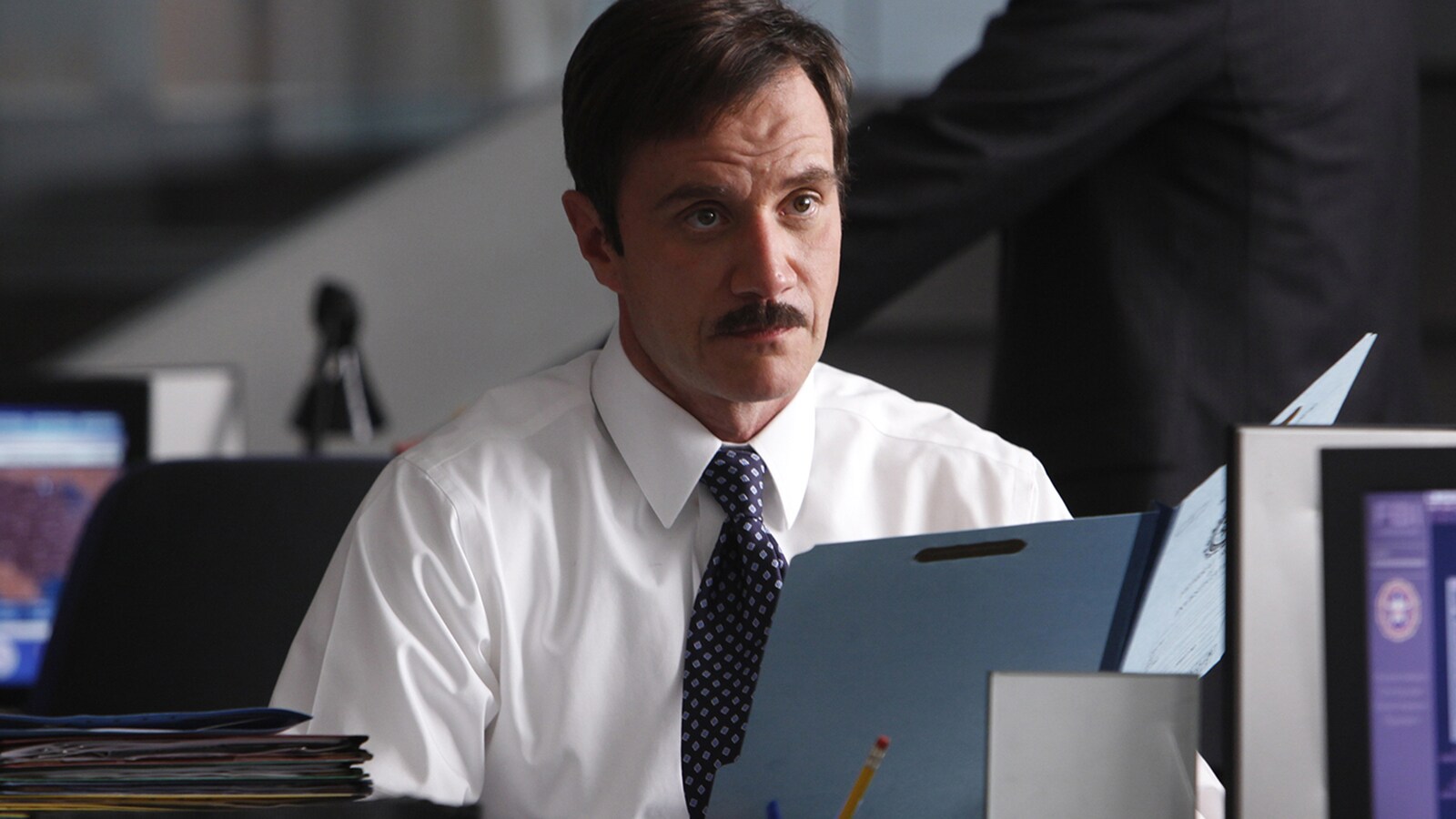 White Collar - Sesong 2 - Episode 13 - TV-serien på nettet - Viaplay