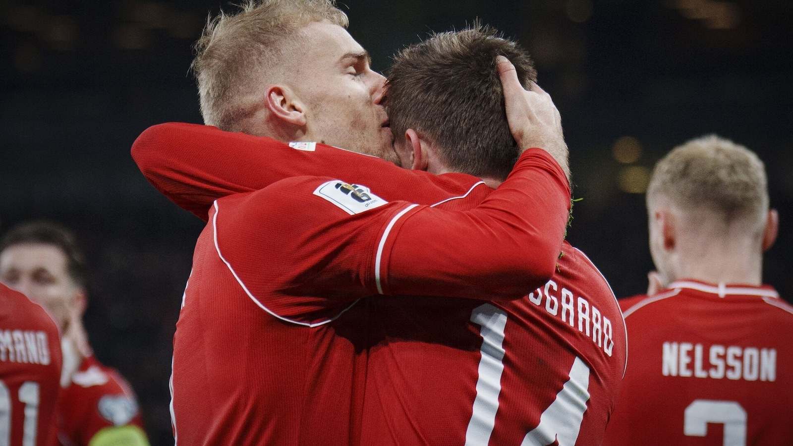 Alt om DK's VM-skæbnekamp i aften