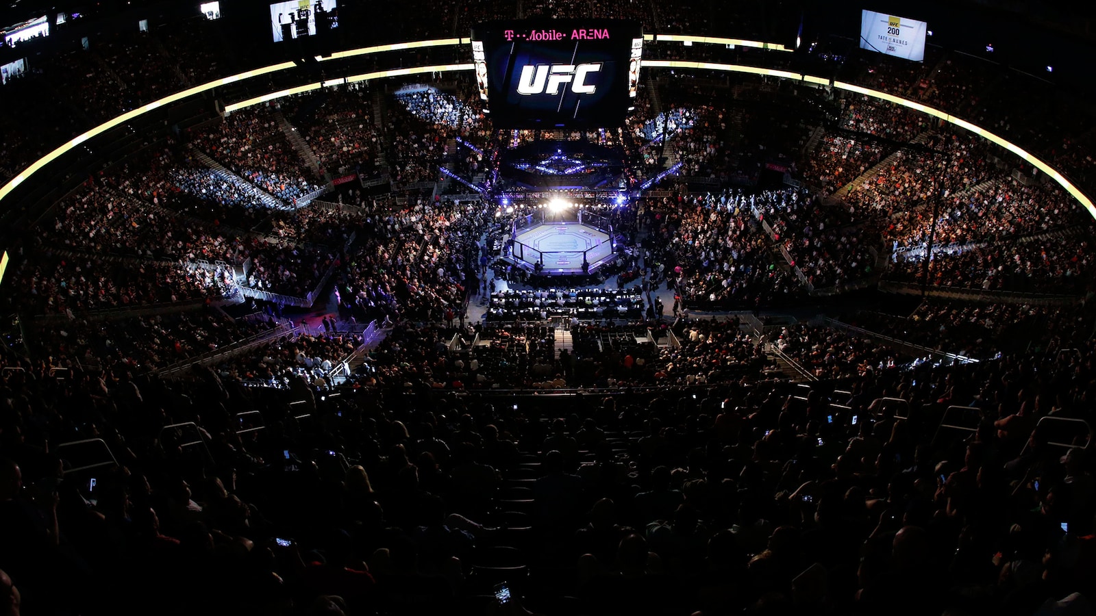 Prelims: McGregor vs Holloway