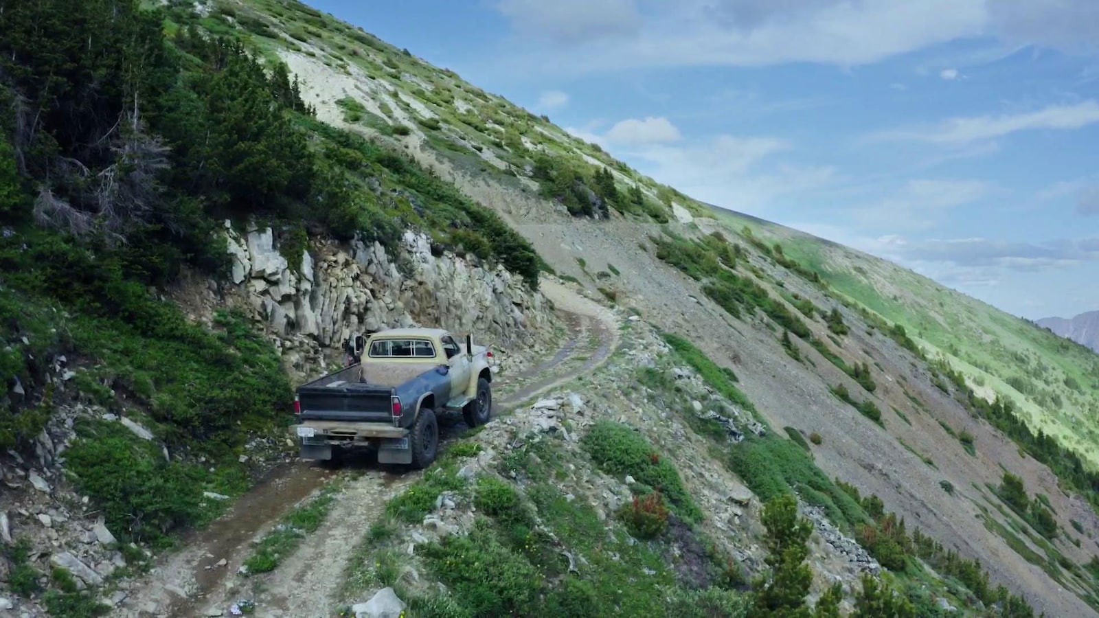 Lastbilschaufförer på småvägar